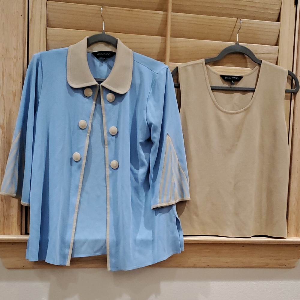 Ming Wang Blue and Tan Women's Cape Jacket
